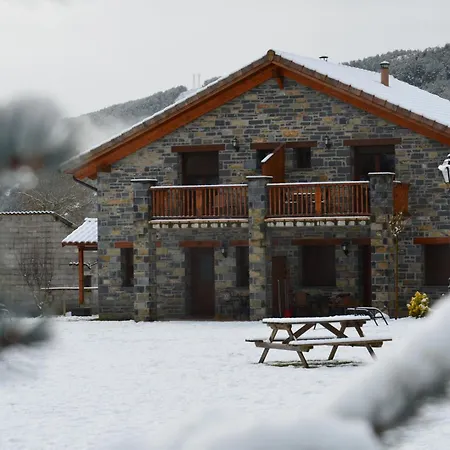 Casas La Ribera Ordesa * Escalona