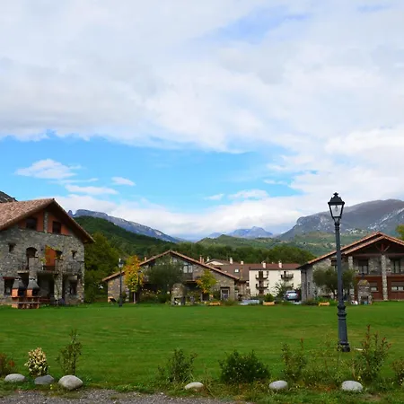 Casas La Ribera Ordesa *
