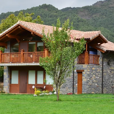 Casas La Ribera Ordesa