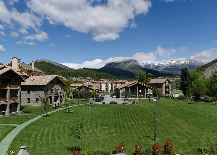 Casas La Ribera Ordesa