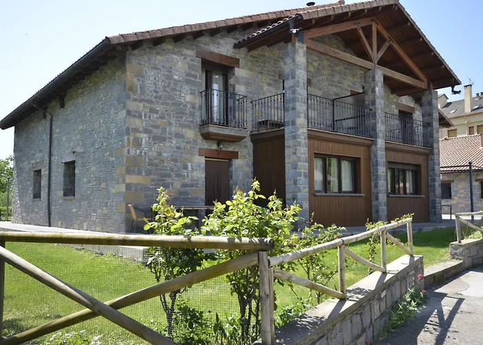 Casas La Ribera Ordesa בית כפרי